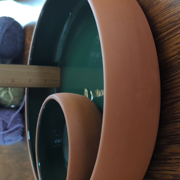 Deep Green Glazed Chips and Dip Bowl - Picture 4 of 5